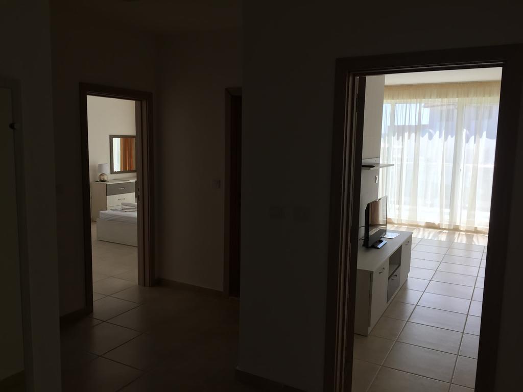 Sea Life Apartments Sinemorets Bagian luar foto