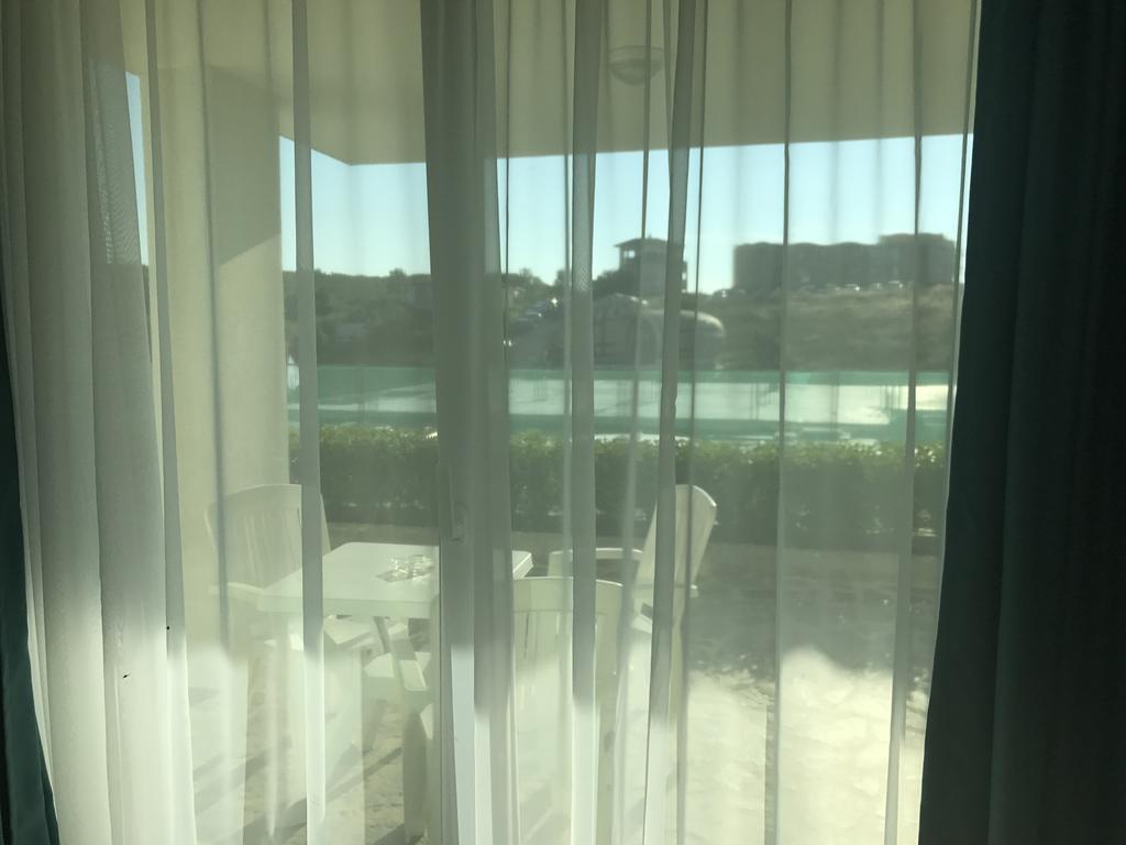 Sea Life Apartments Sinemorets Bagian luar foto