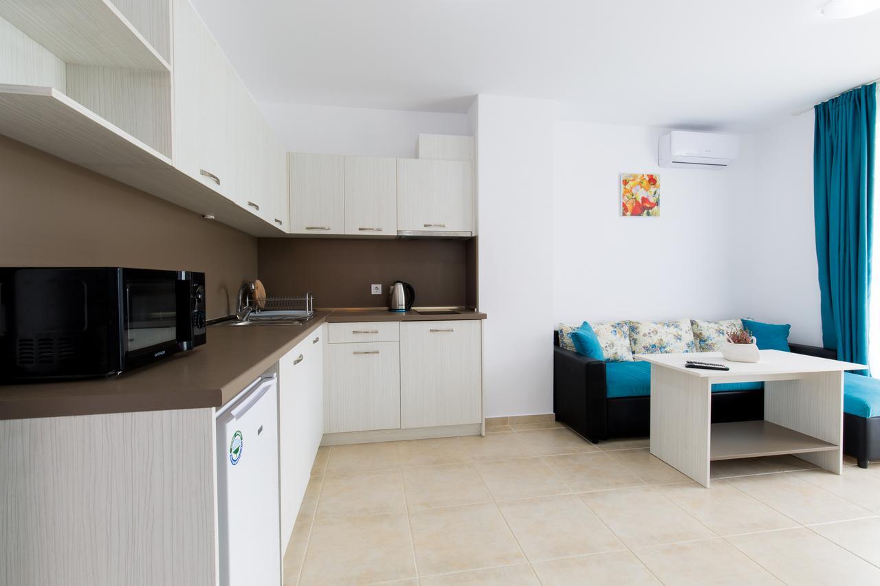 Sea Life Apartments Sinemorets Bagian luar foto